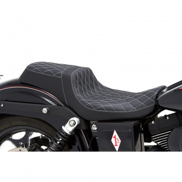 view Corbin HD-DYNA-4-W-GAM Widowmaker Seat for Harley Dyna Glide '04-'05