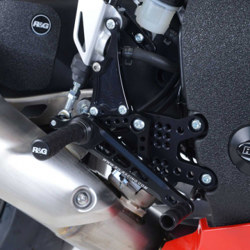 view R&G RSET02BK Adjustable Rearsets for Honda CBR1000RR Fireblade (2008-2016)