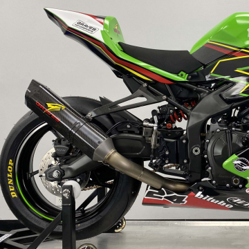 Exhausts for Kawasaki ZX-4R (2024-) | Accessories International