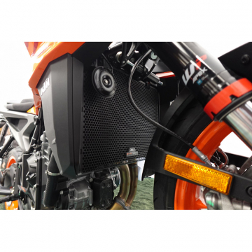 view Evotech PRN016982 Radiator Guard for KTM 990 Duke '24-