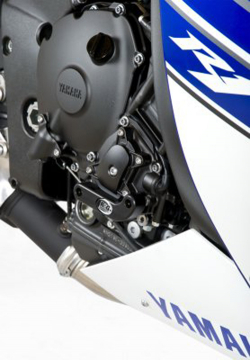view R&G ECS0071.BK Right Long Engine Slider for Yamaha YZF R1 (2009-current)